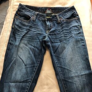 Lucky jeans broken in